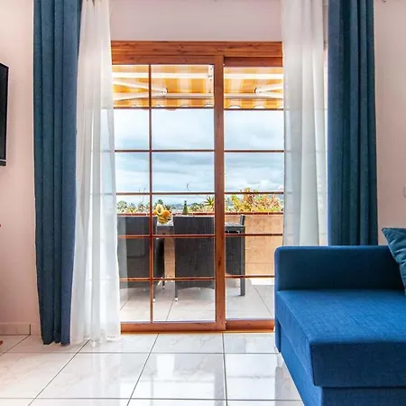 Garden With Ocean View דירה Playa Feñabe